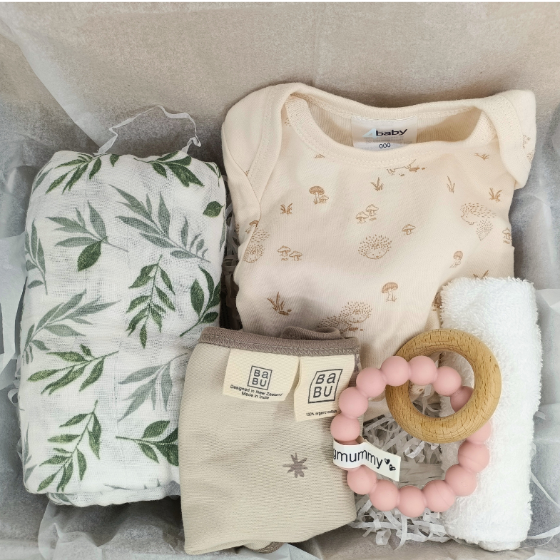 Gender neutral baby gift box with baby wrap, onesie, bib and wooden teether. Fast NZ Shipping